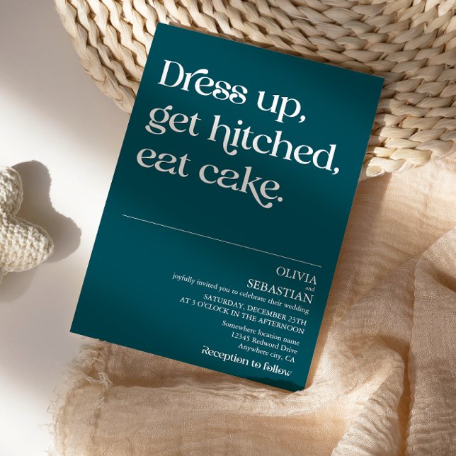 Modern funny minimal typografi Deep Teal Bröllop Inbjudningar (Skapare uppladdad)