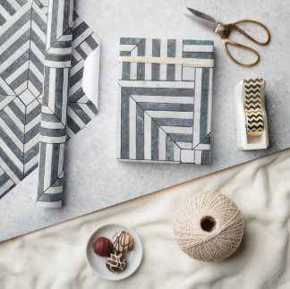 Modern Geometric Black & White Chevron  Presentpapper