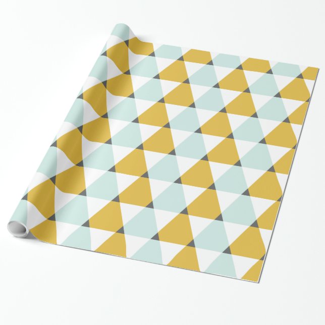 Modern Geometric Mint Gult Triangles Mönster Presentpapper (Utrullad)