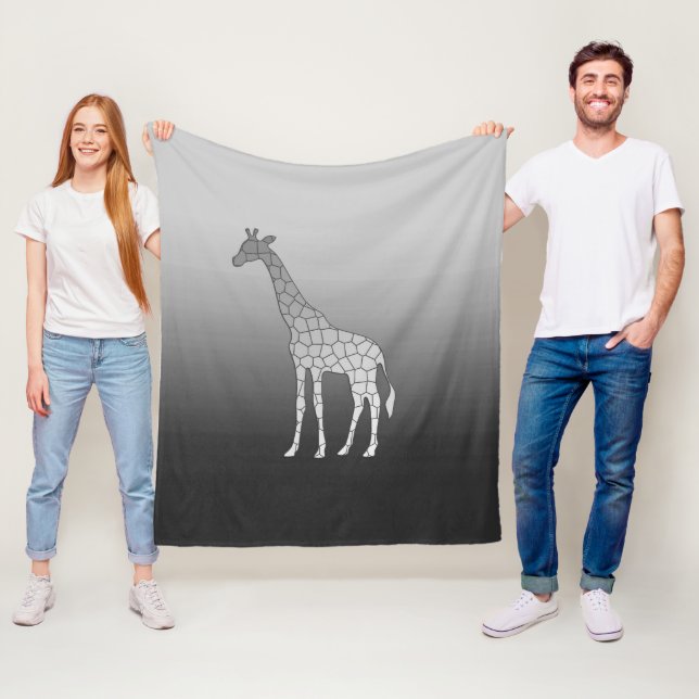 Modern geometrisk giraff, silvergrått/grå färg fleecefilt (På plats)