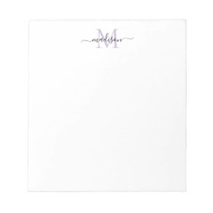 Modern Girly Chic Script Monogram Lila Black Anteckningsblock