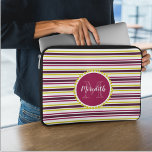 Modern Girly Rosa Lila Gult Rand Monogram Laptop Fodral<br><div class="desc">Den här moderna gigantiska laptop sleeve har ett färgstarkt stripe mönster i vitt,  gult,  rosa och lila med ett eget namn och monogram i matchande färg.</div>