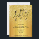 Modern Glitter Guld 50:e födelsedagsinbjudan Inbjudningar<br><div class="desc">Modern Glitter Guld 50:e födelsedagsinbjudan. Minimalistisk 50-dagars inbjudningsmall med kalligrafi-handskriven typografi och svart och guld glitter-design.</div>