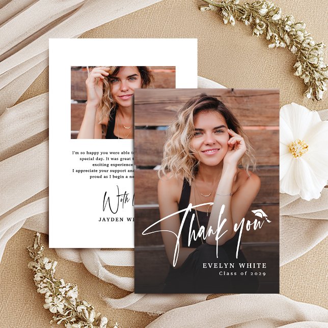 Modern Grad Cap Script Simple Photo Graduation Tack Kort (Modern Grad Cap Script Simple Photo Graduation Thank You Card)