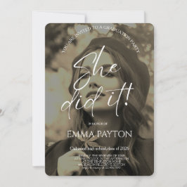 Modern Graduation Celebration  Inbjudningar