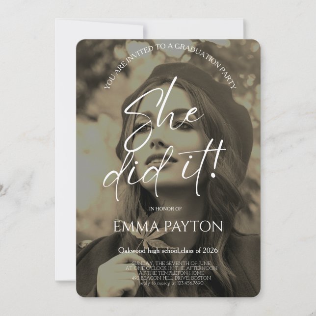 Modern Graduation Celebration  Inbjudningar (Framsida)