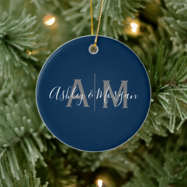 Modern Grått och Blue Couple's Monogram Julgransprydnad Keramik (Träd)