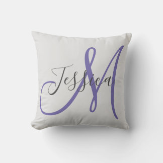 Modern Grått och Lila Monogram Kudde