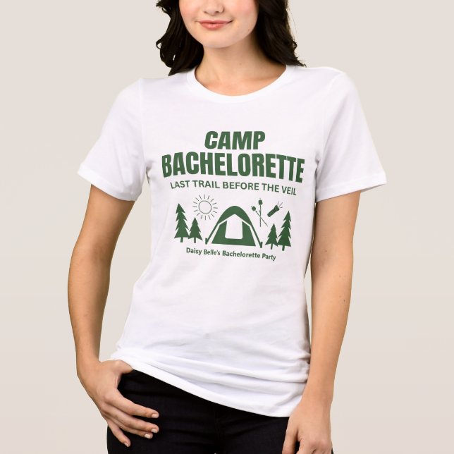 Modern Green Camp Bachelorette Weekend T Shirt (Framsida)