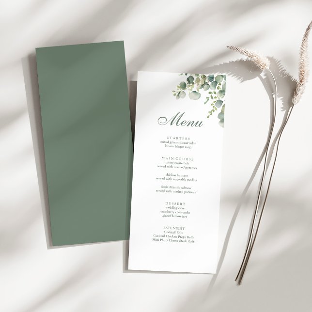 Modern Greenery Eucalyptus Bröllop Meny (Modern Greenery Eucalyptus Wedding Menu on a sunny white table.)