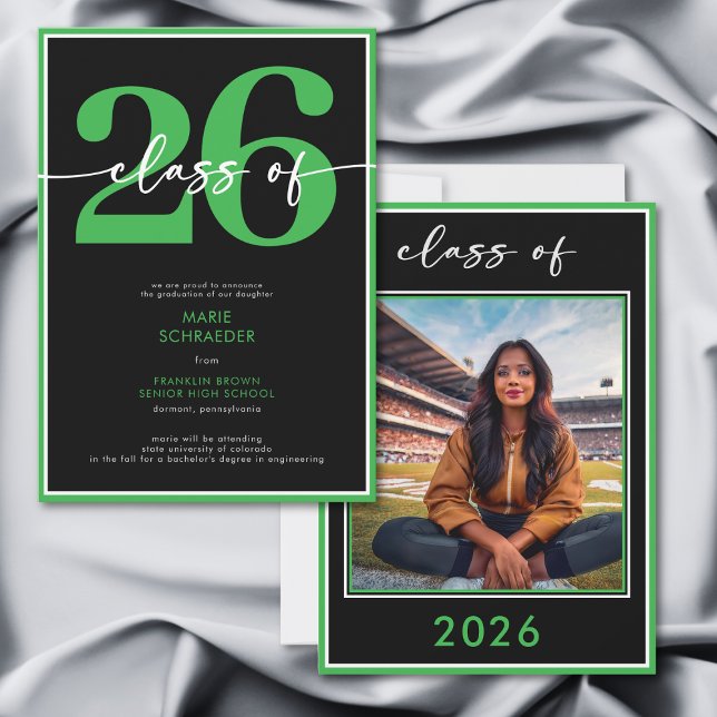 Modern grön skript-examensannonsering inbjudningar (Modern Green Script Graduation Announcement)