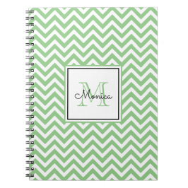 Modern Grönt Chevron Mönster med Monogram Anteckningsbok