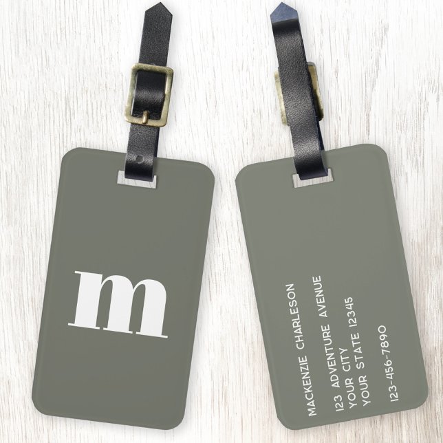 Modern Grönt för inledande monogram-försäljning Bagagebricka (Simple modern monogram initial personalized sage green elegant luggage tag)
