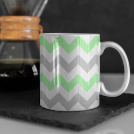 Modern Grönt och Grått Chevron Mönster Kaffemugg
