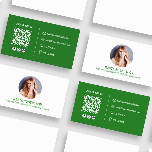Modern Grönt QR-Social-mediefoto för QR-kod Visitkort (Simple and minimalist green and white business card. )
