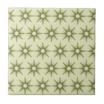 Modern Grönt Starburst Mönster i mitten av århundr Kakelplatta<br><div class="desc">Modern design i mitten av århundradet som ger vintage mönster av grönt stjärnsprängningar på en ljusare grönt. Enkel, ren modern design. Skapa din egen anpassningsbar mönster genom att ladda upp en ny bild eller använda meddelandeknappen för att kontakta designern för hjälp. Så här skapar du din egen mönstrade design: 1....</div>