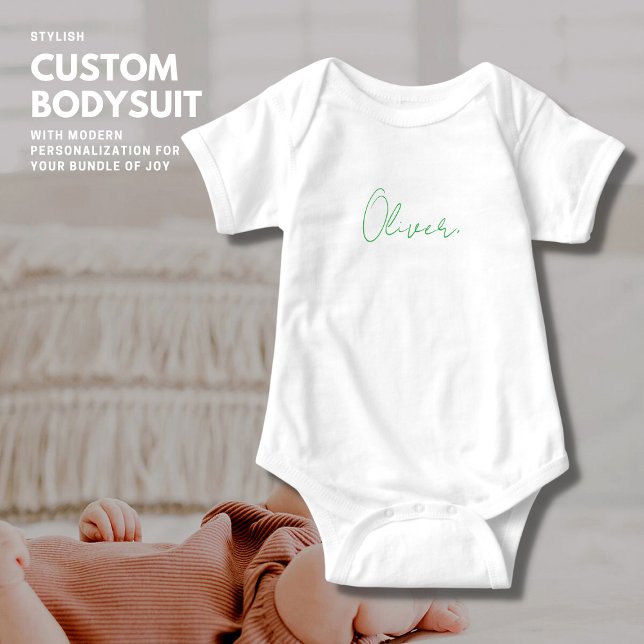Modern Grönt Trendig Script Personlig Baby T Shirt (Skapare uppladdad)