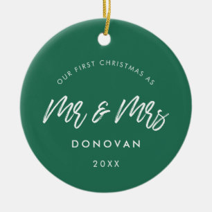 Modern Grönt Vår första jul som Mr och Mrs. Julgransprydnad Keramik