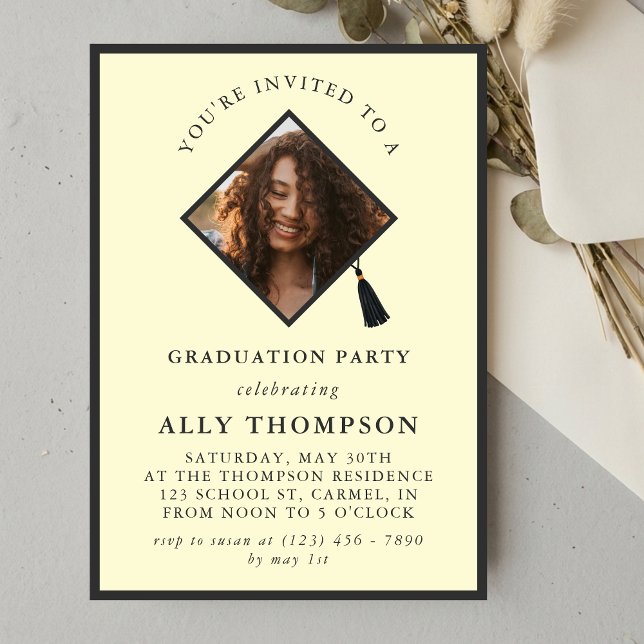 Modern Gul Fotram Graduation Fest Inbjudningar (Modern Yellow Photo Frame Graduation Party Invitation)