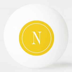 Modern gul och vit monogram pingisboll