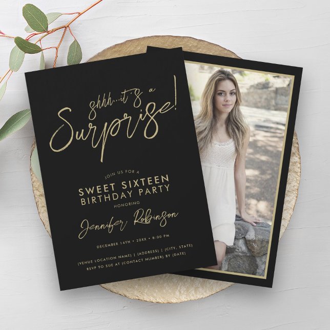 Modern Guld & Black Photo Surprise Sweet 16 Inbjudningar (Modern Gold & Black Photo Surprise Sweet 16 Invitation)