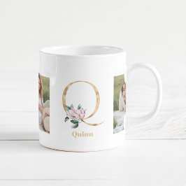 Modern Guld Brev Q Flower | Två fotomonogram Kaffemugg