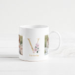 Modern Guld Brev V-blomma | Två fotomonogram Kaffemugg<br><div class="desc">Modern Guld Brev V-blomma | Två fotomonogram</div>
