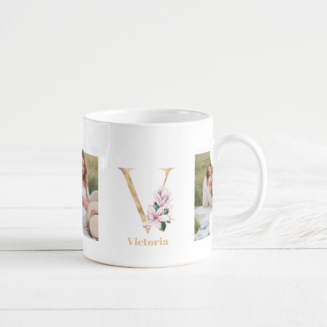 Modern Guld Brev V-blomma | Två fotomonogram Kaffemugg (Skapare uppladdad)
