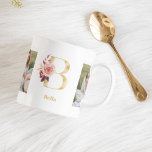 Modern Guld Flower Brev B | Två fotomonogram Kaffemugg<br><div class="desc">Modern Guld Flower Brev B | Två fotomonogram</div>