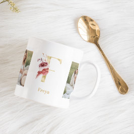 Modern Guld Flower Brev F | Två fotomonogram Kaffemugg