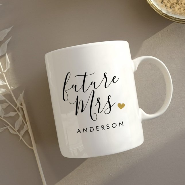 Modern Guld Hjärtas Framtida Fru Förlovningspresen Kaffemugg (Skapare uppladdad)