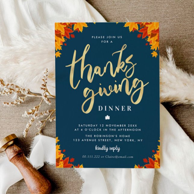 Modern guld-manusblått thanksgiving-middag inbjudningar (Skapare uppladdad)