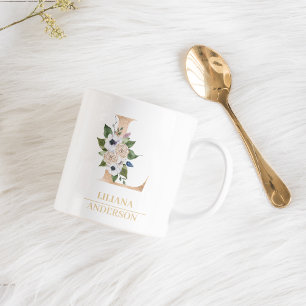 Modern Guld Watercolor Flower Brev L   Monogram Kaffemugg