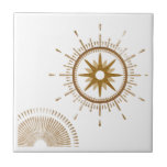 Modern Guld & White Starburst Celestial Design Kakelplatta<br><div class="desc">Modern bricka med en guld-stjärnbrytare som fungerar som brännpunkt, kompletterad med modern starsterdesign inslag. Enkel och ren formgivning i en palett med guld och vitt färg. En utformning av en samordnande samling. Skapa ditt eget anpassad design med hjälp av fält eller använda meddelandeknappen för att kontakta designern för hjälp. Så...</div>