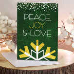 Modern guldfolie snöflinga fred glädje kärlek grön helgkort<br><div class="desc">”Fred, glädje & kärlek.” En stor, rolig, lekfull illustration i guld och vita snöflingor och modern typsättning på en rik, djupt mörkgrön marmorerad akrylfärg bakgrund hjälper dig att ta emot högtidsstämningen. En kant med vita och gula konfettiprickar formar toppen. Din personliga hälsning finns på insidan. Känn värmen och glädjen under...</div>