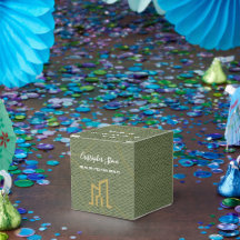 Modern guldhus fastigheter Olivgrön fastighetsmäkl