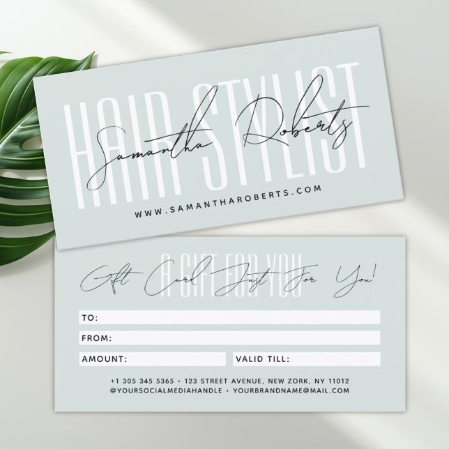 Modern hair stylist script typography gift card (Skapare uppladdad)