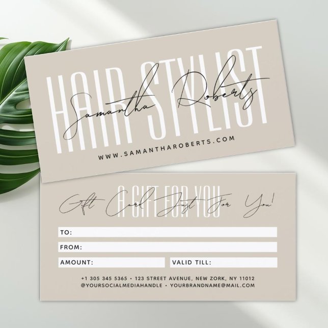 Modern hair stylist script typography gift card (Skapare uppladdad)