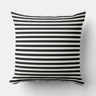 Modern Half-Inch Black & White Stripe Pattern Kudde