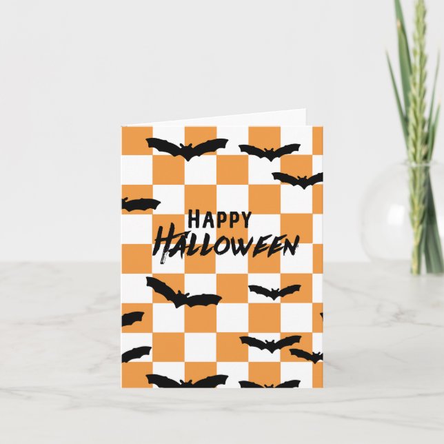 Modern Halloween Spooky Fladdermus Orange Checkerb Tack Kort (Framsida)