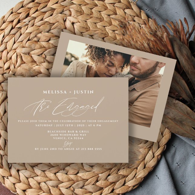 Modern handletterad fotobrylloppsförlovning    inbjudningar (Skapare uppladdad)