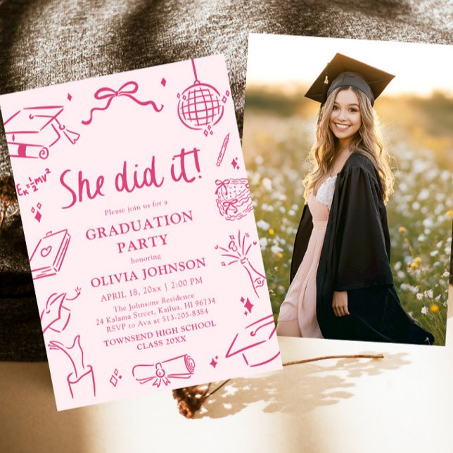 Modern Handritad Gjorde det Rosa Examenfest Inbjudningar (Modern Hand Drawn She did it Pink Graduation Party Invitation)