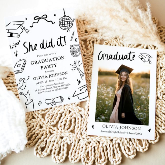 Modern Handritad Hon gjorde det Examenfest Inbjudningar (Modern Hand Drawn She did it Graduation Party Invitation)