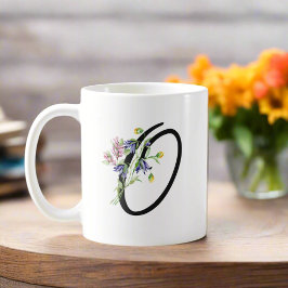 Modern Handskriftlig Brev ’O’ Wildblommor Kaffemugg