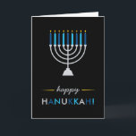 Modern Hanukkah Black med Silver Menorah och Blue Helgkort<br><div class="desc">Det här moderna Hanukkah-kortet i elegant har en silver Menorah med blått ljus och turkoljus och gult guld flammor,  i svart bakgrund.</div>