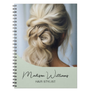 Modern hårstylist salong anpassad bild Sage Green Anteckningsbok