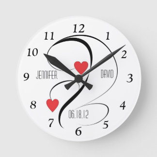Modern Hearts & Swirls Bröllop Anpassningsbar Cloc Rund Klocka