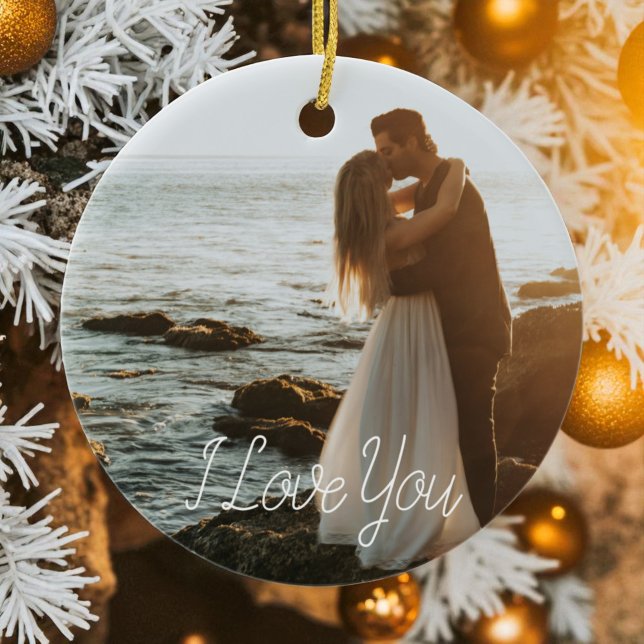 Modern Helgdag för fotominnesmärke Julgransprydnad Keramik (Modern Couple Photo Anniversary Script Holiday Ceramic Ornament)