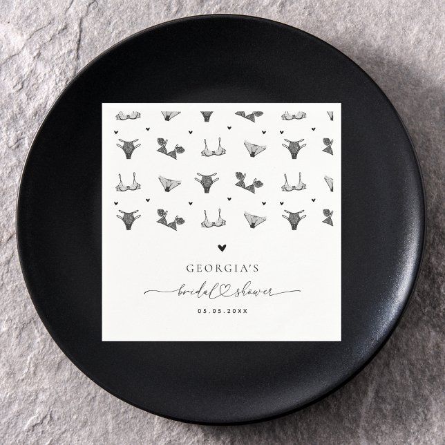 Modern hjärtskrift & svarta underkläder bröllopsfe pappersservett (Skapare uppladdad)