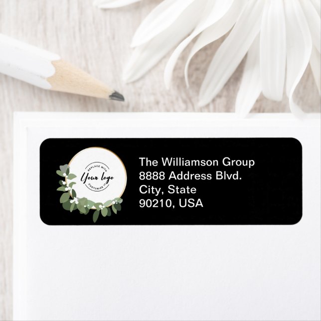 Modern Holiday Wreath Company logo black Green Returadress Etikett (Insitu)